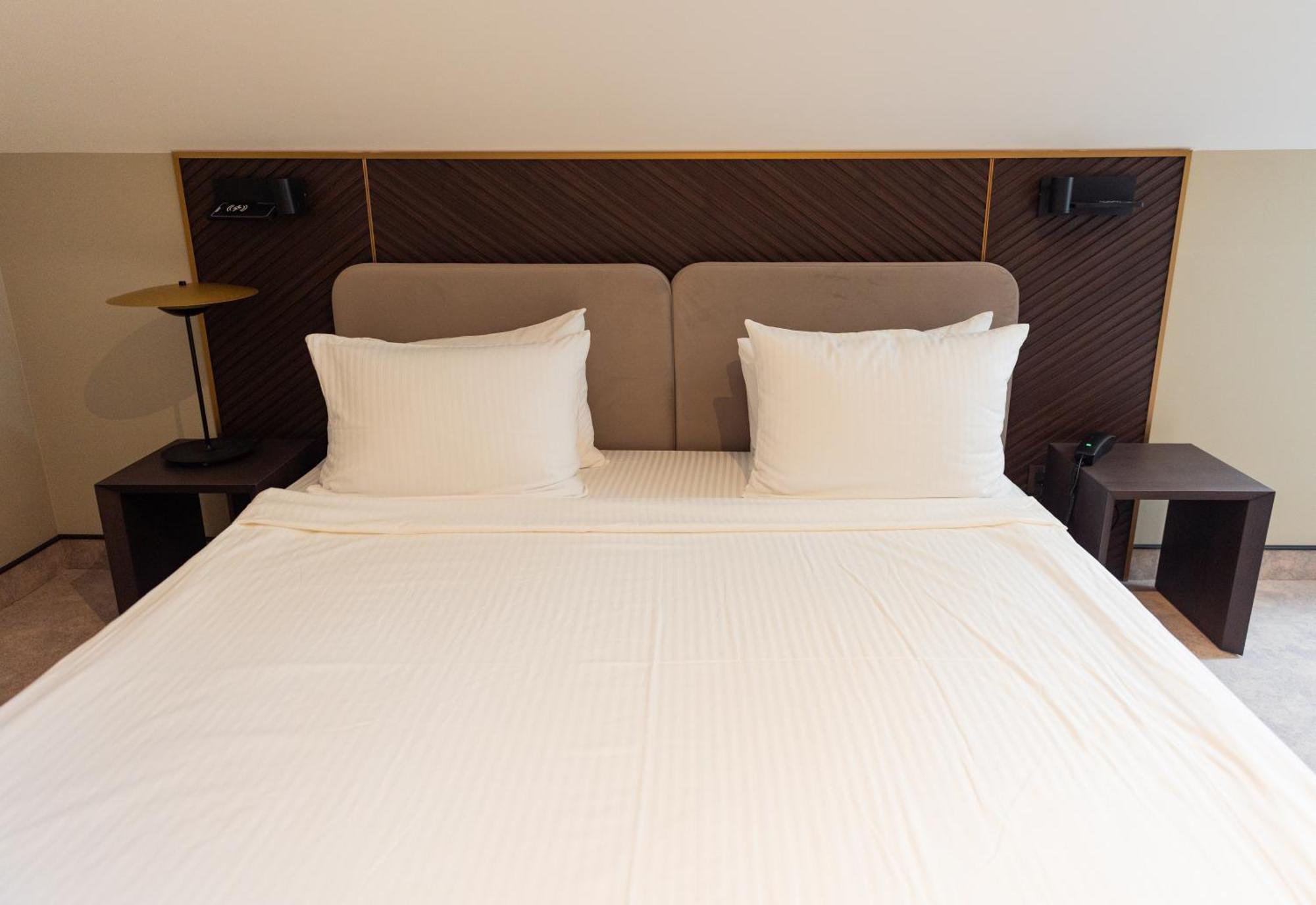 Park Hotel Bristol Uzjhorod Rum bild